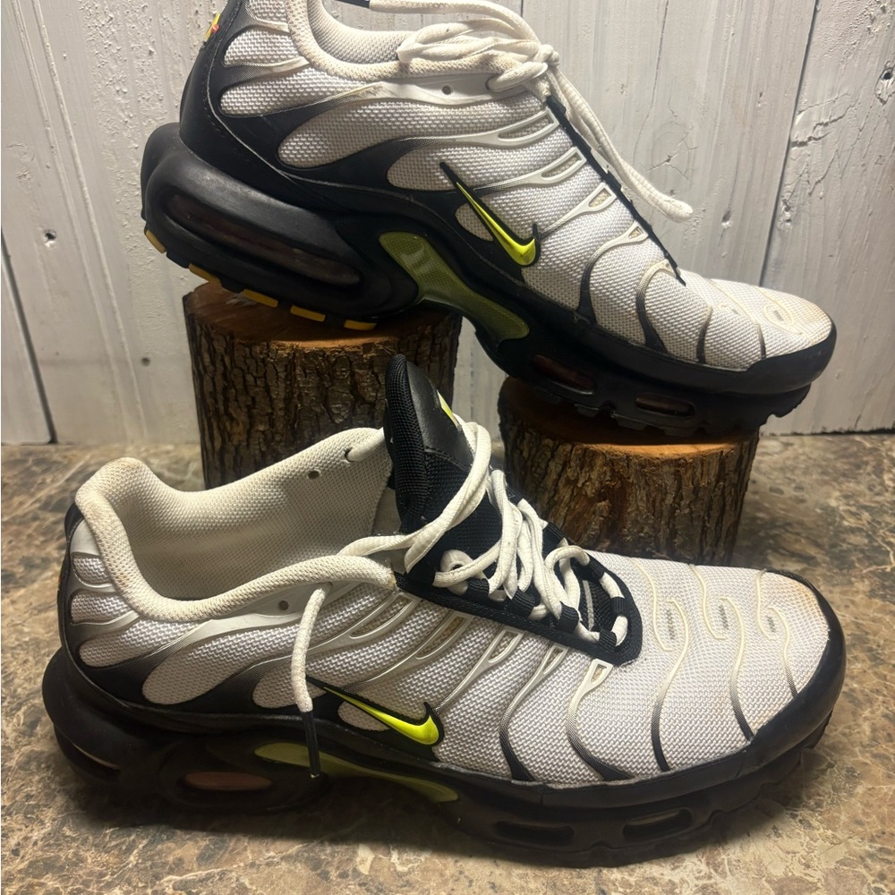 Nike White and Black Athletic Shoes